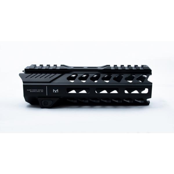 STRIKE INDUSTRIESタイプ SRハンドガード/ 7inch ブラック : MILITAC