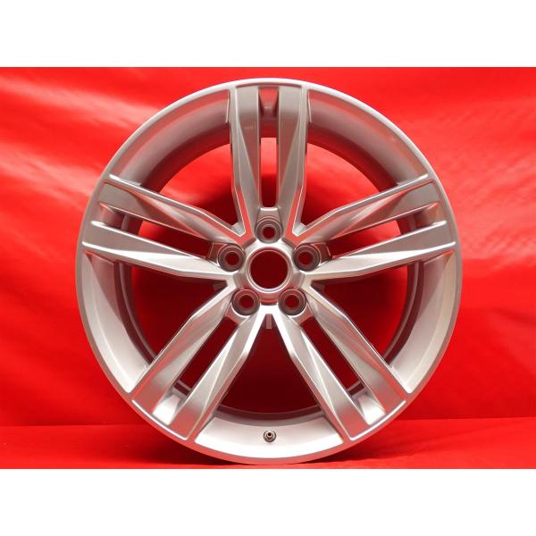 ぱん　1/2 ホイール　シボレー　カマロ　SS 純正 中古品 ぱん 1/2 ホイール シボレー カマロ SS 純正 中古品 ぱん 1/2 ホイール
