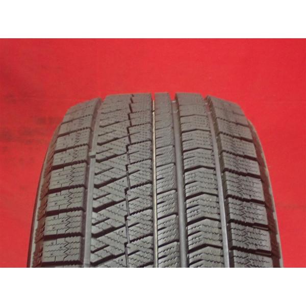225/50R18 スタッドレスタイヤブリヂストン　VRX2 8部山 2017年 225/50R18 スタッドレスタイヤブリヂストン VRX2 8部山 2017年