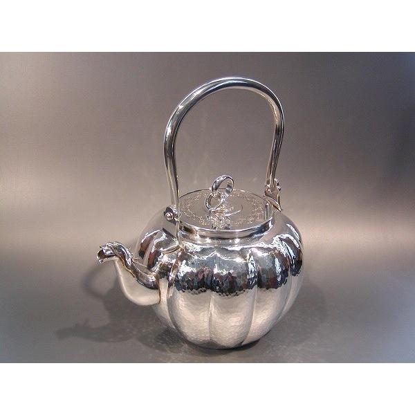 平安 秦造 ★★ 純銀 槌目 丸形 湯沸 急須 シルバー 茶道具 楽天市場】【茶器/茶道具 銀瓶（銀びん・銀ビン）/湯沸かし