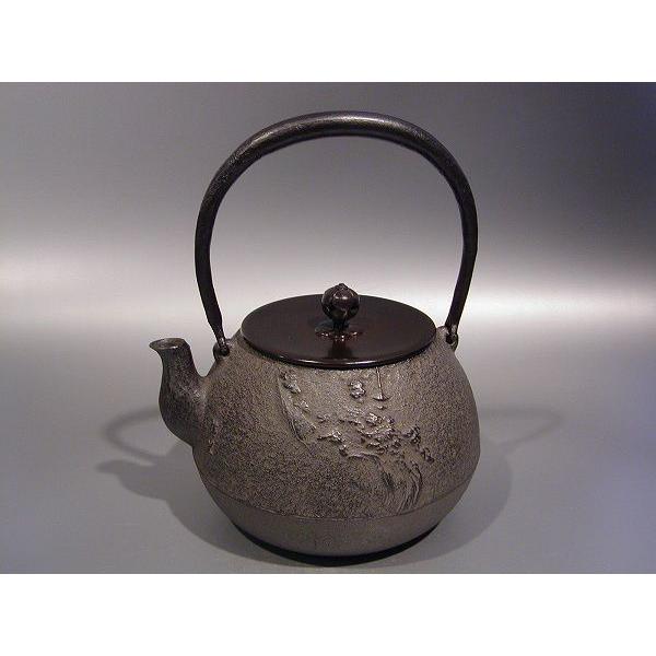 茶器・茶道具 鉄瓶 長閑形 山水紋、伝統工芸士 認定 釜師 九代 茶器・茶道具 鉄瓶 長閑形 山水紋、伝統工芸士 認定 釜師 九代