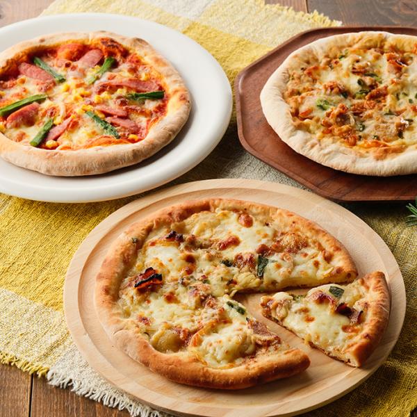 淡路島の食材・えびすもち豚にこだわった冷凍ピザで、生地はフランスパンベースで歯ごたえのあるもっちり系。淡路島特産の玉ねぎとの相性も抜群で、3枚それぞれ特色のある味をお楽しみいただけます。