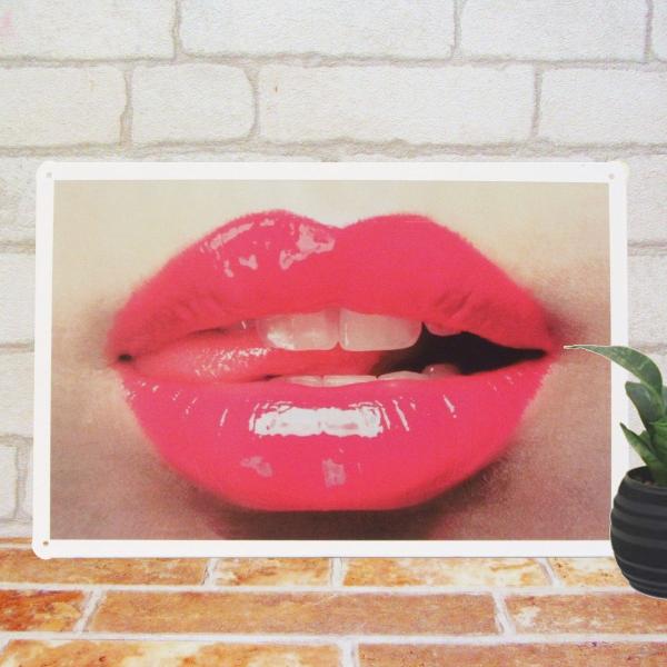 マリリンモンロー ポスター ブリキ看板 キス 唇 アートパネル 絵画 グッズ インテリア イラスト セクシー女優 アメリカン雑貨 Buyee Buyee Japanese Proxy Service Buy From Japan Bot Online