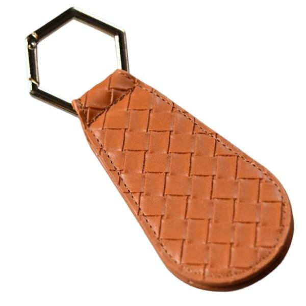 LTG 帽子クリップ 超協力マグネット ハットクリップ キャップクリップ NEK 収納ホルダー 収納フック キーホルダー レザー チャーム キーリング 7986712 (32-ブラウン)商品コード：66079791137型番：7986712...