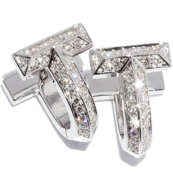 ティファニー ピアス K18WG ダイヤ0.28ct Tワン ハーフパヴェ