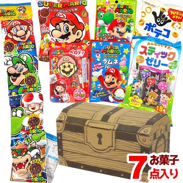 東北を除く本州・四国・九州は送料無料！北海道・沖縄は別配送不可、東北は別途送料200円がかかります。●ゆっくん特選、お宝セット！可愛い宝箱にスーパーマリオのデザインのお菓子と人気のお菓子を詰め合わせました！スーパーマリオのゲームがお好きなお...