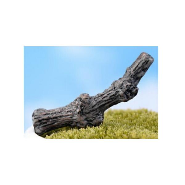 ■商品詳細セット内容：1本フィギュアサイズ：長さ約5.6cm材質：樹脂生産国：中国リアルな木の枝で情景を作りやすいです。動物ミニチュアと合わせていろいろ楽しめます。