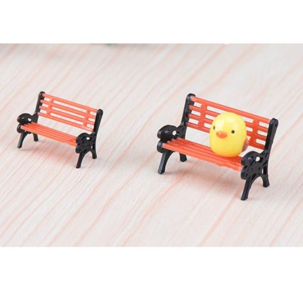 ■詳細セット内容：1個フィギュアサイズ：写真をご参考ください。材質：PVC生産国：中国■店長のコメントとても小さなスケールにもかかわらず、緻密でリアルな造形で感動をもらいます。車やお部屋のオブジェにはもちろん、ディスプレイ等のパーツ素材にも...