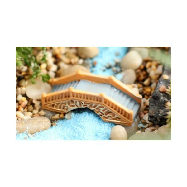 ■商品詳細セット内容：1個フィギュアサイズ：約1.7*1.8*5材質：樹脂生産国：中国■店長のコメントとても小さなスケールにもかかわらず、緻密でリアルな造形で感動をもらいます。車やお部屋のオブジェにはもちろん、ディスプレイ等のパーツ素材にも...