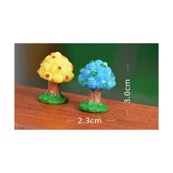 ■商品詳細セット内容：1個フィギュアサイズ：約2.3*3cm材質：樹脂生産国：中国とても小さなスケールにもかかわらず、緻密でリアルな造形で感動をもらいます。自立して立ちますが。固定ピンを付けて苔に差し込むとより安定します。固定ピンは当店でお...