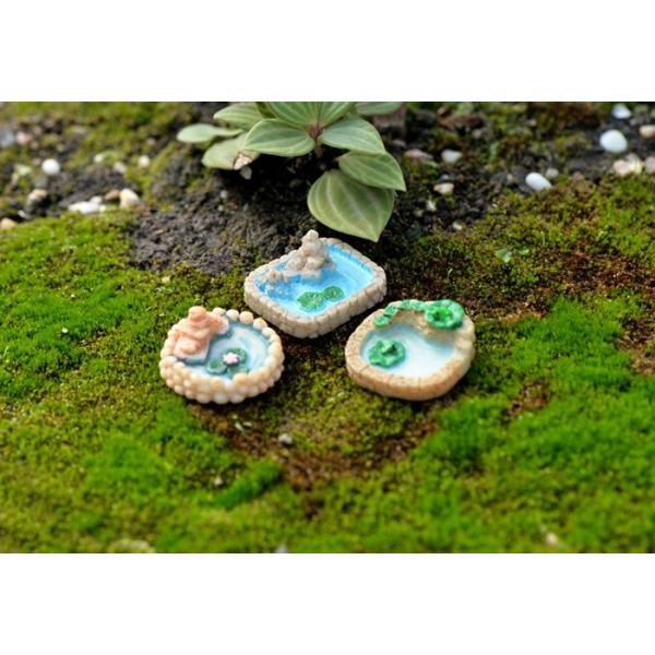 ■商品詳細セット内容：1個フィギュアサイズ：約2.8×1.3cm　　 材質：樹脂生産国：中国とても小さなスケールにもかかわらず、緻密でリアルな造形で感動をもらいます。小さい瓶に少しの植物を入れて、フィギュアを飾れば小さいテラリウムの世界が広...