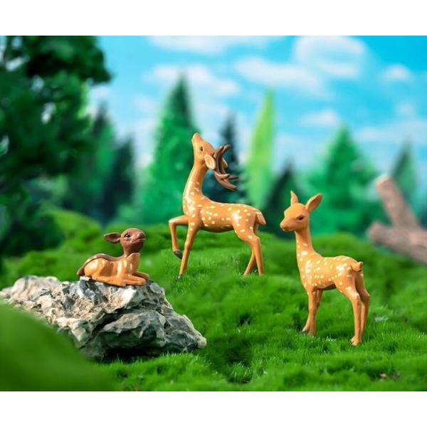 ■商品詳細セット内容：1体フィギュアサイズ：写真をご参考ください。材質：プラスチック生産国：中国とても小さなスケールにもかかわらず、緻密でリアルな造形で感動をもらいます。ミニサイズなので、小さいガラスボールに入れて苔リウムを作るのに向いてま...