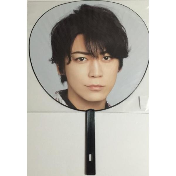 新品 Kat Tun カトゥーン 公式うちわ 亀梨和也ソロコンサートツアー 17 Theー ファースト Follow Me 最新コンサート会場販グッズ Buyee Buyee Japanese Proxy Service Buy From Japan Bot Online