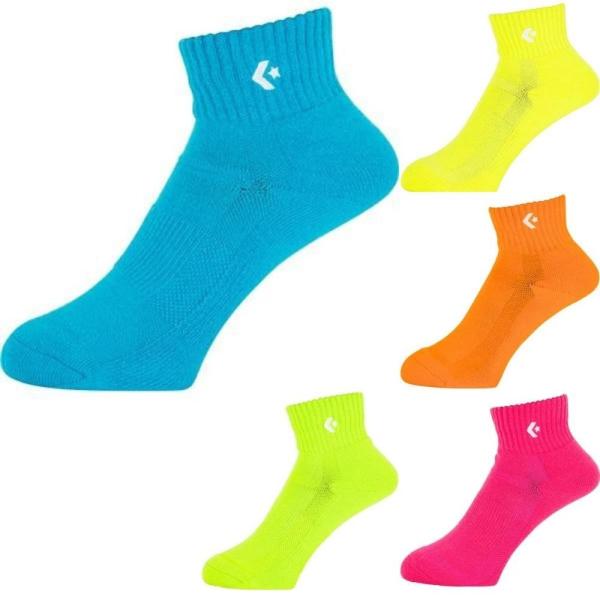 リーズナブルなバスケットソックス。ニューアンクル丈。素材：ポリエステル・綿・ナイロン・ポリウレタンブランド：コンバース(CONVERSE)原産国：中国製