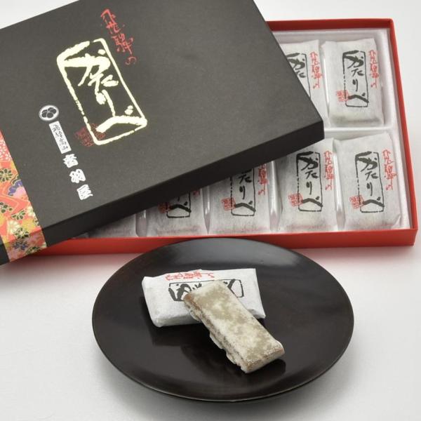 麦こがし（はったい粉）と黄な粉を原料に、軟らかく練り固めた生地を白蜜で覆った、上品な中にとても素朴で懐かしい味と香りをお楽しみ頂ける、上皇后美智子陛下がお土産にとお買い求めになられた飛騨高山の銘菓です。日本茶（緑茶や抹茶）以外にも、紅茶やコ...