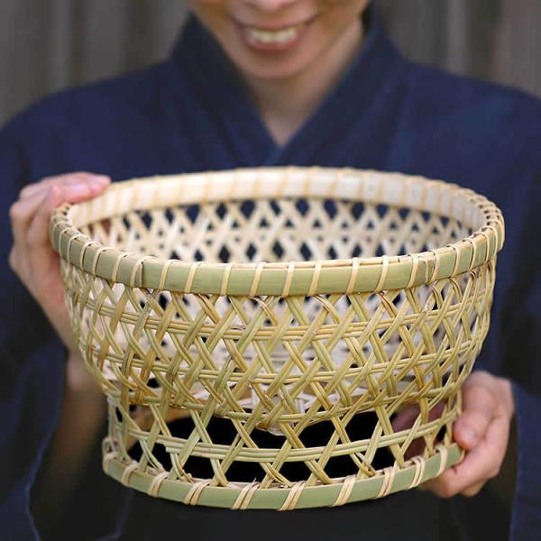 鳥越竹細工　小物入れ　碗籠 鳥越竹細工 小物入れ 碗籠 楽天市場】岩手鳥越地区の竹細工スズ