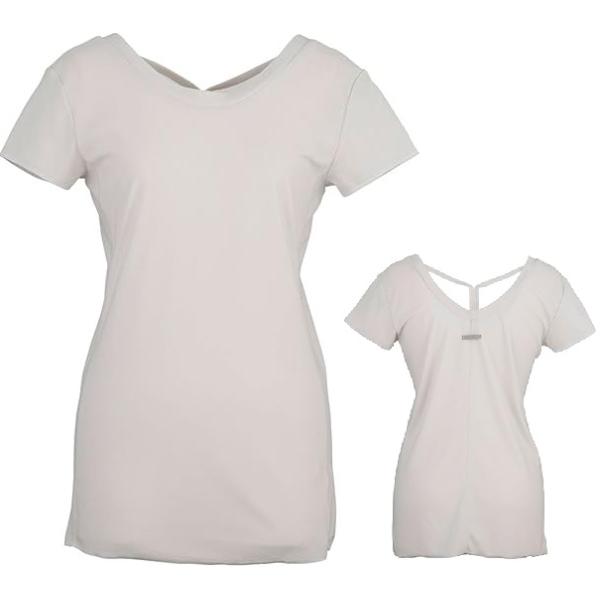 訳あり：店頭展示品のため、薄い汚れ・折り目に色あせ等があります。（わかりにくいのですが、添付写真参照下さい）DANSKIN　(ダンスキン)　のレディースシャツ  Ｍサイズ抗菌防臭のポリジン加工を施したNonWetライトパイルを使用したフレン...