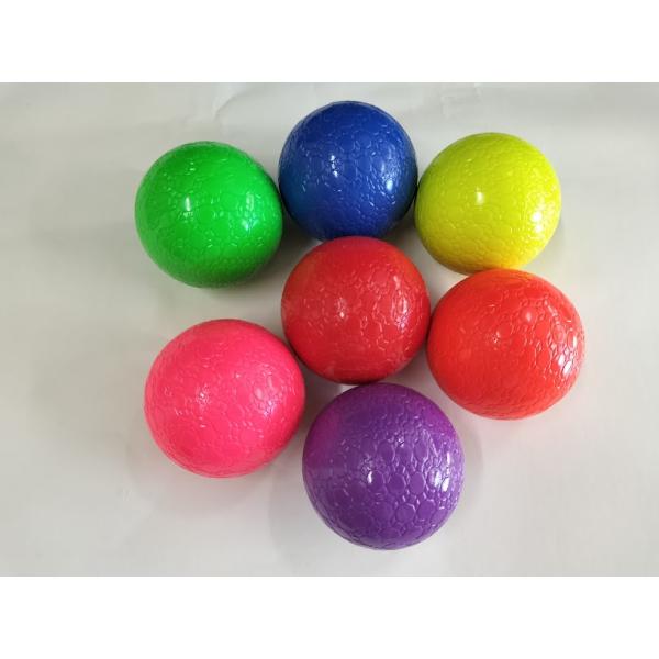 ●商品名： マレットゴルフ用　ネット　ボール　直径75mm　　***1個のお値段になります***　・スワンマレット製　　*日本製*　・ネット状の溝で直進性が良くグリーンで止まる　・透明の袋に入った状態です　　・重量：220〜230ｇ　・サイ...