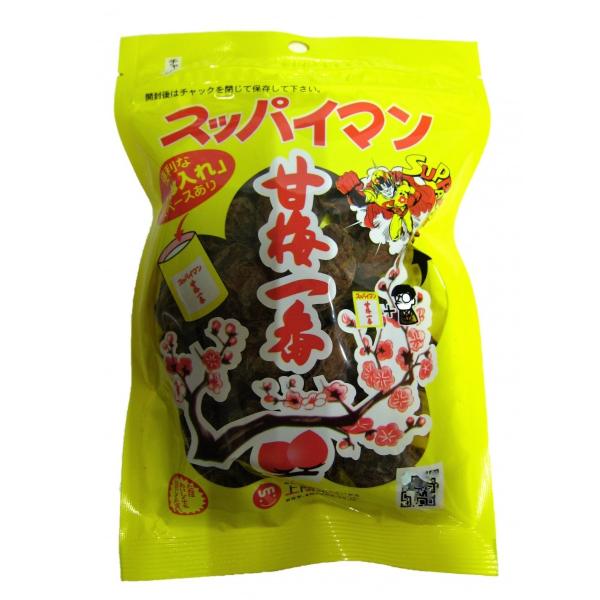 甘すっぱい梅を乾燥させた沖縄の定番菓子です。種ありタイプは、キャンディのように召し上がっていただけます。独特の甘酸っぱさが特徴です。乾燥梅は意外に減塩！？梅干しというと「塩分多すぎ！」と言われる食品ですが、乾燥梅は塩分が漬け込まれた梅干しと...