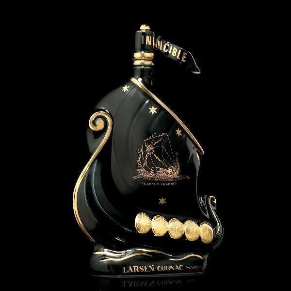 ラーセン ブラック シップ 700ml 40度 化粧箱付き : 酒のたきはん