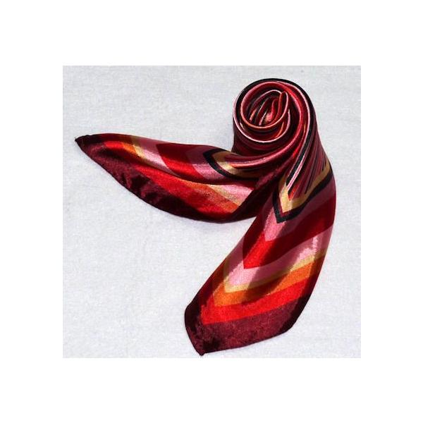 fGȃXJ[t i yƐEEƕE{ElN^CzƂĂ  G݁