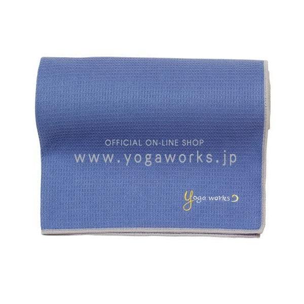 【ご購入後の当店からの連絡はご登録のメールアドレスに通知いたします。必ずご確認ください】汗をかきたいヨーガにふわりさらりとしたワッフル織のワッフルヨガラグは、吸水性と速乾性に優れたマイクロファイバー素材の裏面にシリコン加工を施し、ヨガマット...