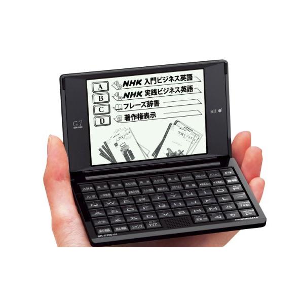 【商品概要】フィルムサイズ：(80.5X59mm)　日本製透明なクリアタイプの防指紋フィルムです。ほこりやキズから守るハードコート仕様で、指紋がつきにくくまた指紋がついても拭き取りやすい保護フィルムです。再剥離性に優れています。特殊シリコー...