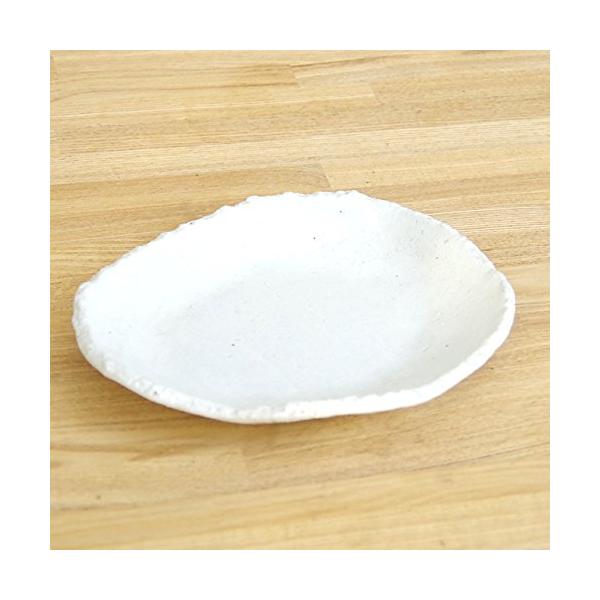 【ご購入後の当店からの連絡はご登録のメールアドレスに通知いたします。必ずご確認ください】【商品概要】楕円白粉引器陶器全体：幅２１．５ｃｍ×高さ２．５ｃｍ×奥行き１８ｃｍ実際の商品は掲載の写真と形、色目等若干の違いがございます【商品説明】鮮や...