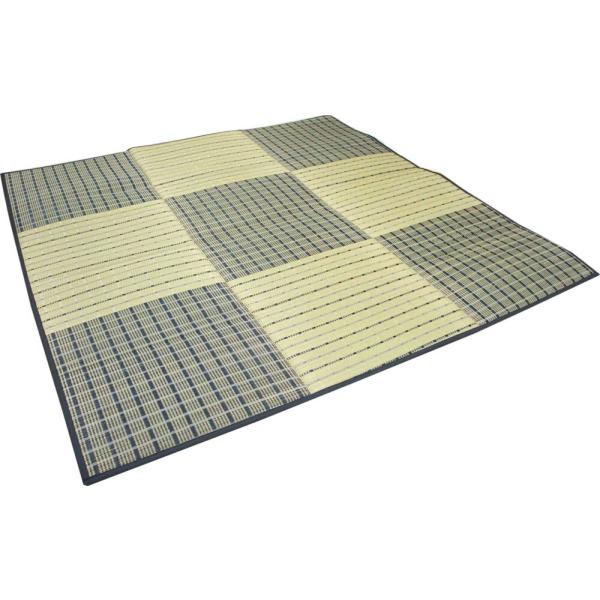 【商品概要】１０ｍｍウレタンフォームを使用して、踏み心地がとても気持ちいいです。飽きのこないシンプルな市松柄に仕上げました。色は、こだわりの青色系で涼しさを感じられます。★い草の敷物は、空気を浄化する作用があります。★い草の敷物は、湿度を調...