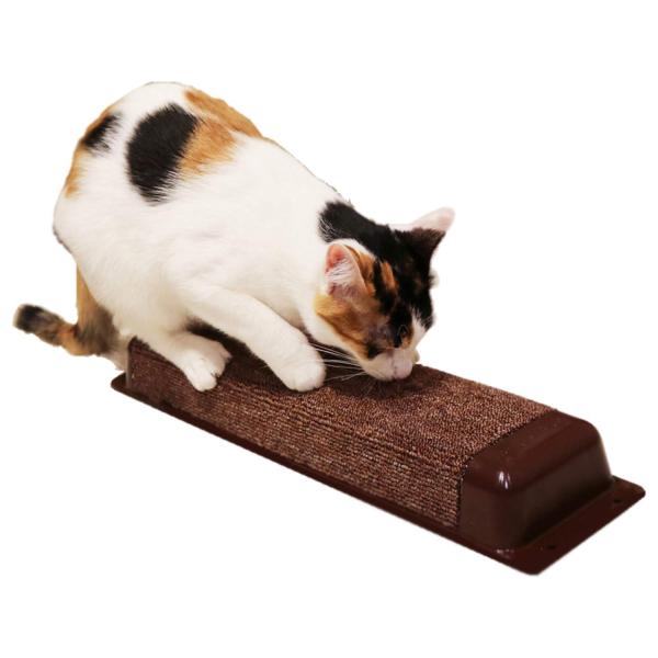 【商品概要】本体サイズ(幅X奥行X高さ):51.5×12.5×5.7cm本体重量:0.445kg素材:本体:ポリエチレン カーペット:表/ポリプロピレン、裏/改質アスファルト原産国:中華人民共和国用途:爪とぎ(猫用)ホコリの出にくい【商品説...