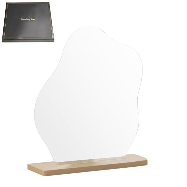 【商品概要】☆割れない鏡 アクリル製だから割れない。飛散を防止！☆歪みが少ない！（完全にゆがみのない映りをご希望される場合は通常の鏡をオススメ致します）☆土台付で簡単設置☆土台に挟み込むだけなので、角度調整は困難です。【商品説明】割れない鏡...