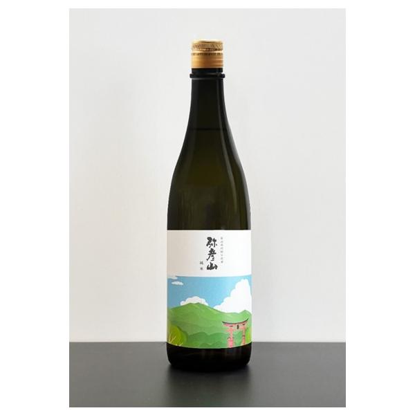 　弥彦山　純米酒　（新潟県限定商品）720ml