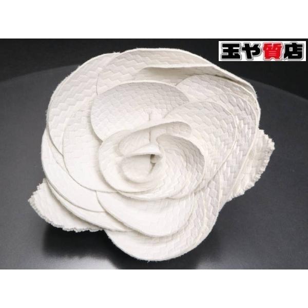 シャネル Chanel コサージュ カメリア 白 ブロン 38 親切な 玉や質店 通販 Yahoo ショッピング