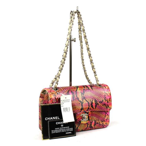 ✨ CHANEL パイソン チェーン ショルダーバッグ✨ マトラッセ CHANEL シャネル パイソン ダブルフラップ チェーン