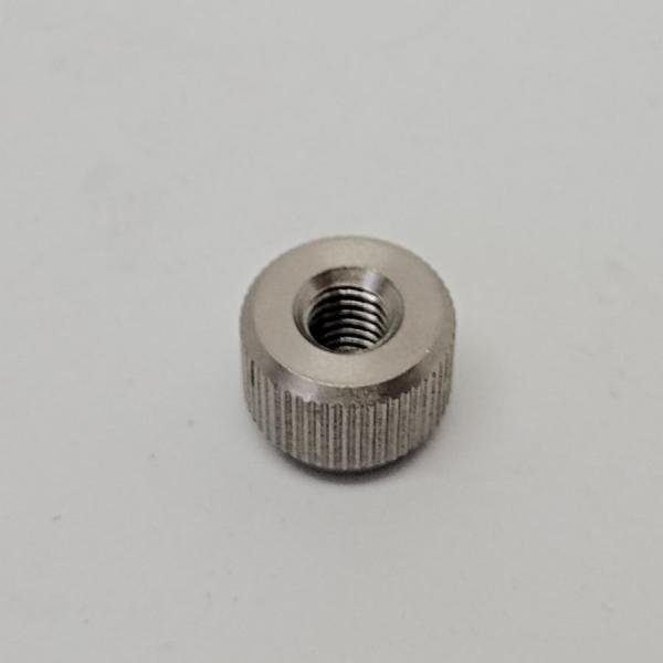 ライト竿受け用ローレットナット