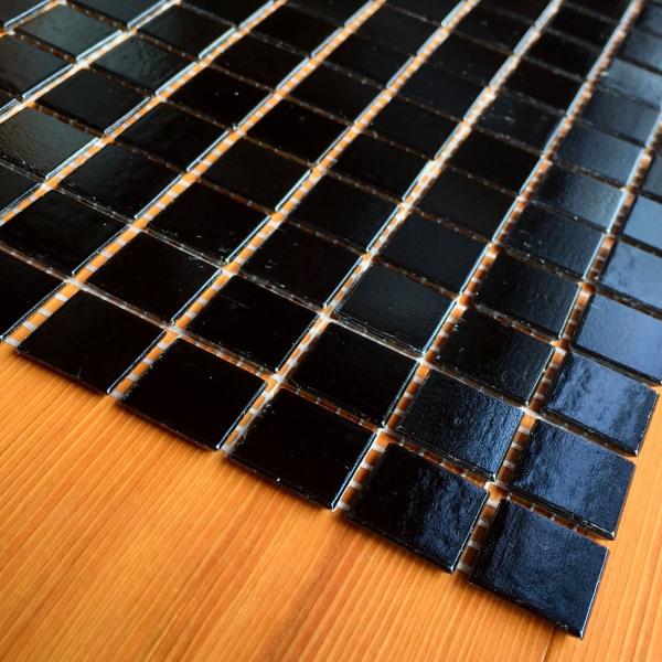 モザイク ガラスタイル 1シート ガラス20mm角 オーロラ色