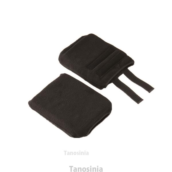 介援隊　車イス　フットレストカバーの仕様●サイズ／幅21×奥行16×厚さ4cm●重さ／92g●材質／表地・裏地：ポリエステル100％、中材：ウレタンフォーム●生産国／日本介援隊　車イス　フットレストカバーの説明・クッション性の良い中材にリニ...