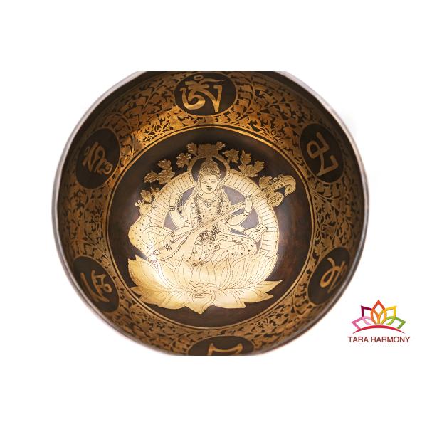 ■直径：22cm ■重量：1280g■倍音構成：E3,A#4,A5（★美音ランク）例）A#4は音階のラ＃で、ピアノの鍵盤中央音域４の高さ　　基音（最も低い音）がE3で、その上にA#4,A5の倍音が主に重なった音色です。  ソルフェジオ周波数...