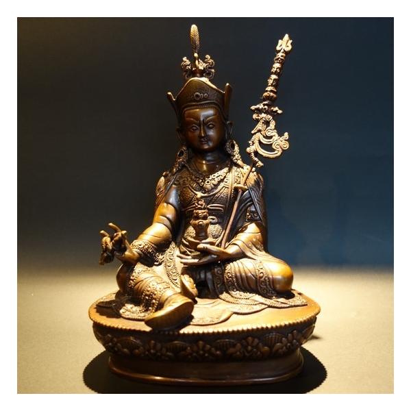 仏像 蓮華生大師 パドマサンバヴァ グルリンポチェ 銅製 22 5cm 送料無料 Buyee 日本代购平台 产品购物网站大全 Buyee一站式代购 Bot Online
