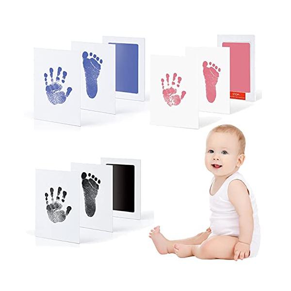 カラー：3色セットサイズ：A【9点セット】インクパッド*3（ピンク*1+ブルー*1＋ブラック*1）、インプリントカード*6。【手足汚れない】皮膚が直接にインクを触れないのでとっても安心です。【使用簡単】軽く押すだけで赤ちゃんの手足の跡をプリ...