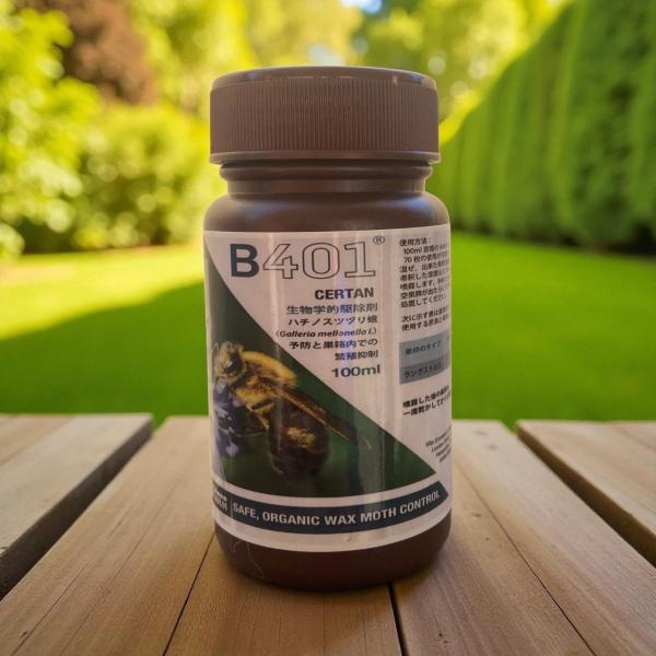 B401（100ml）は、Bacillus thuringiensis subsp. aizawai（BT菌・アイザワイ株）を有効成分とした、巣虫（ハチノスツヅリ蛾）の予防・繁殖抑制に特化した生物学的防除剤です。蜂蜜・ミツロウに残留せず、ミ...