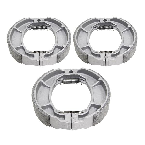 コストパフォーマンスに優れたノンアスベストブレーキシュー耐摩耗性に優れ攻撃性も低く音鳴りも軽減。低中速から高速まで安定した制動力と耐フェード性、ウェット時の安定性を発揮し幅広い走行に対応致します。天候に左右されることなく低温でも効力が表れ、...