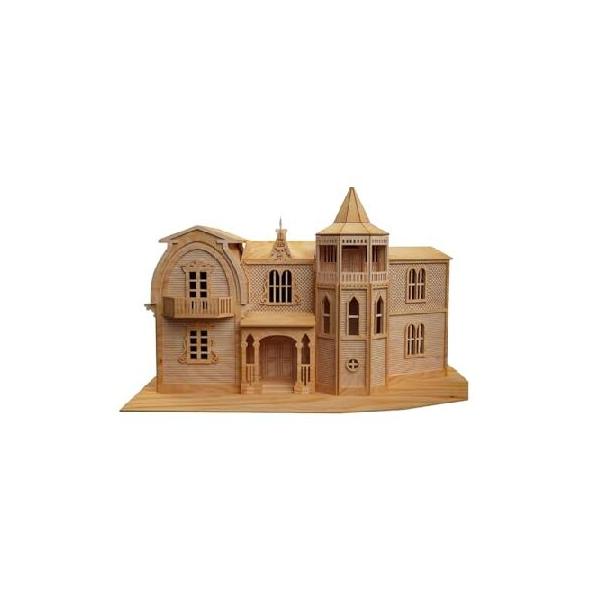 Bird’s Wood Shack Munster House Model Kit - Easy to Assemble 3D House Made of Baltic Birch Wood