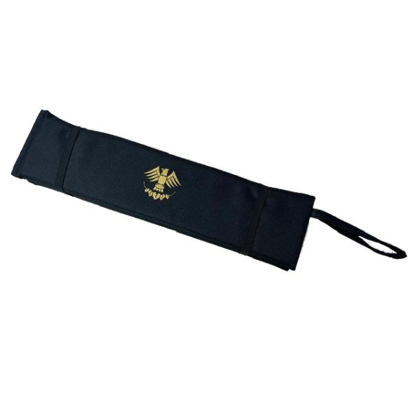 帝京大学ラグビー部の鷲のエンブレムを使用したシートクッションです！くるっとまとめて小さくできるので、持ち運びに便利です。応援のおともにどうぞ！