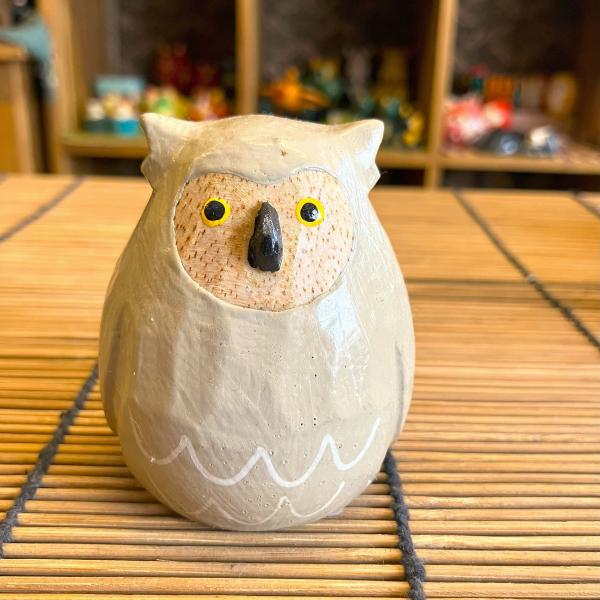木彫りフクロウ像（手彫り・小型サイズ） 木彫りフクロウ像（手彫り・小型サイズ） 木彫りフクロウ像（手彫り