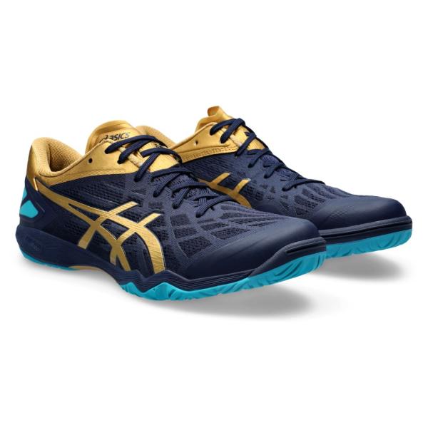 ●素材:【アッパー】合成繊維・人工皮革(合成皮革) 【アウターソール】ゴム底 【インナーソール】合成樹脂/取替式●ベトナム製●メーカーカラー表記:Peacoat/Pure Gold●幅:STANDARD●軽量◎●スピードを持ち味とするプレー...