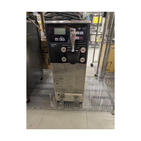 商品名：ソフトクリームフリーザー 寸法：W295×D735×H917 メーカー：パナソニック(Panasonic) 型式：SSF-S150PN 年式：2018年製 電源：三相200V  コンセントプラグ：あり ガス種：- 付属品：写真の通り...