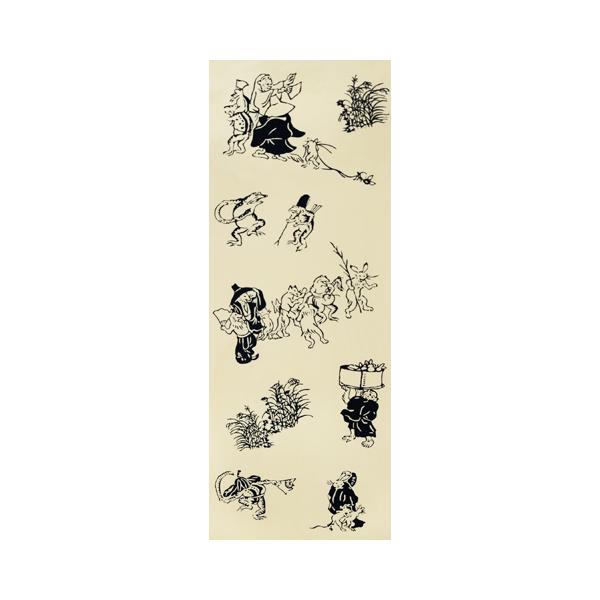 最古の漫画として有名な「鳥獣戯画」は野や山の獣たちが遊ぶ様を滑稽に描いています。あまりに人間臭い狐や蛙の姿を見るとその鋭い風刺やユーモアで思わず笑ってしまいます。【注意事項】伝統工芸【注染】のため、お使い始めに汗や摩擦で色が移る場合がござい...