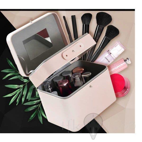 コスメボックス メイクボックス 化粧品収納 小物収納入れ ホコリ防止 高級収納ボックス 大容量収納 メイク道具 持ち運びやすい 旅行 Ss Sn 0708e19 スポーツ用品専門店 通販 Yahoo ショッピング