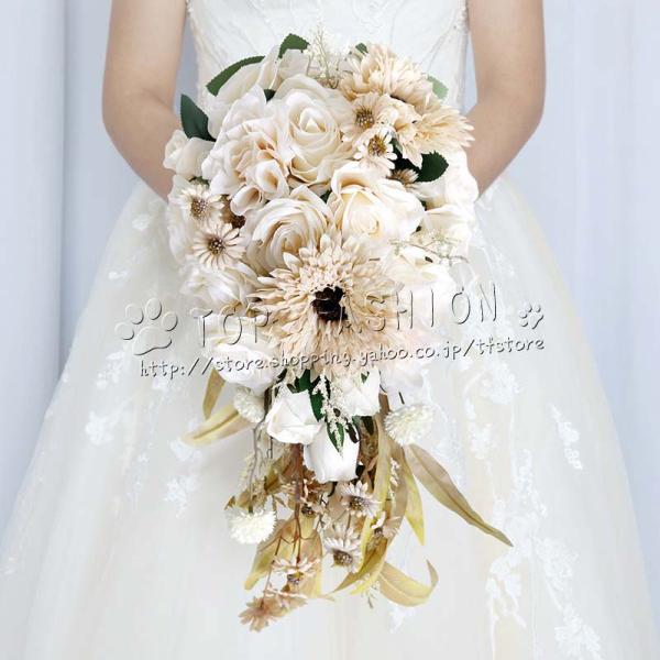 ●可愛らしいローズのブーケです。贈答品やインテリアに最適です。●セット内容：ブーケ*1●サイズ： 写真参照（手作りのため、サイズは多少前後します。）